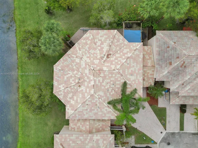 17013 NW 23rd St # 17013, Pembroke Pines FL 33028