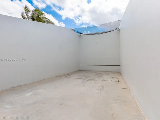 17013 NW 23rd St # 17013, Pembroke Pines FL 33028