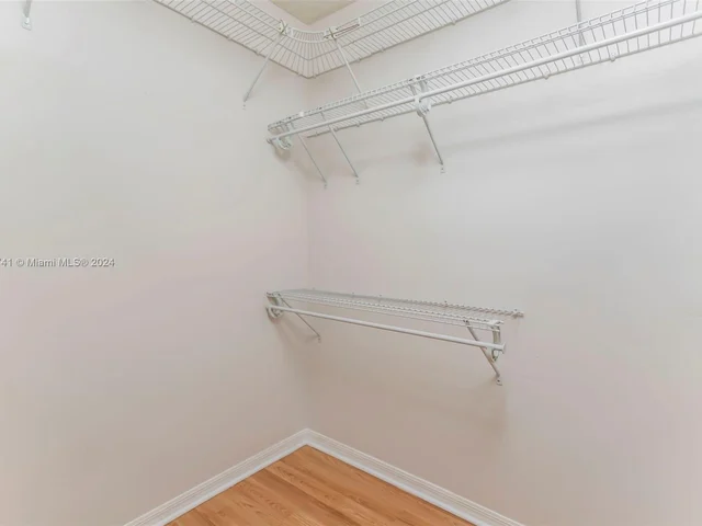 3617 San Simeon Cir, Weston FL 33331