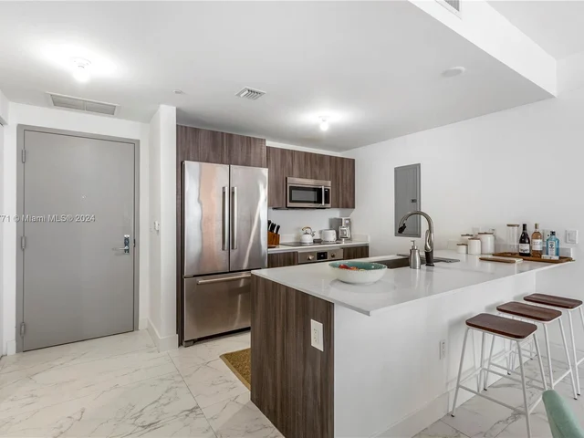 488 NE 18th St # 909, Miami FL 33132