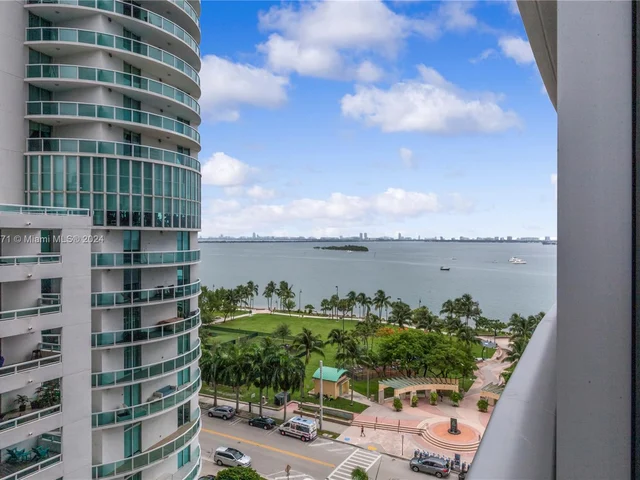 488 NE 18th St # 909, Miami FL 33132