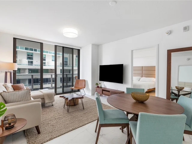 488 NE 18th St # 909, Miami FL 33132