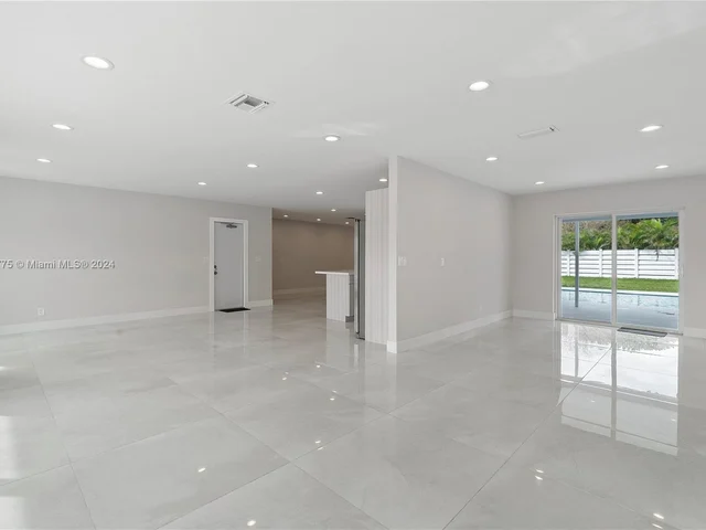 3500 N Park Rd, Hollywood FL 33021