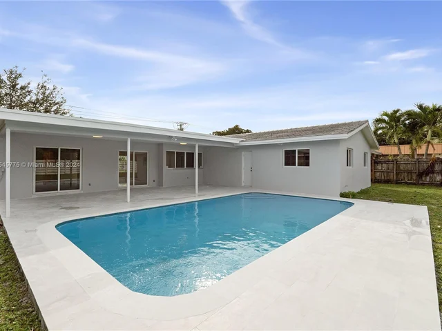 3500 N Park Rd, Hollywood FL 33021