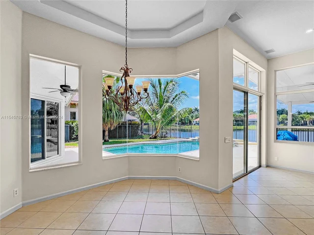 337 Mallard Rd, Weston FL 33327