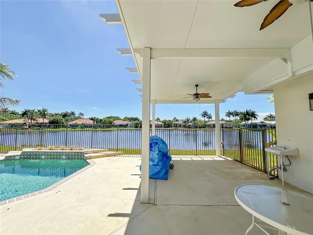 337 Mallard Rd, Weston FL 33327