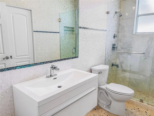 337 Mallard Rd, Weston FL 33327