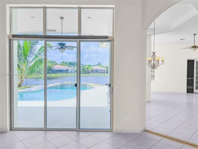 337 Mallard Rd, Weston FL 33327