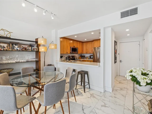 1825 S Ocean Dr # 11, Hallandale Beach FL 33009