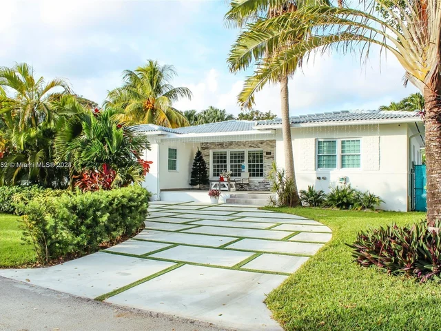 1235 NE 88th St, Miami FL 33138