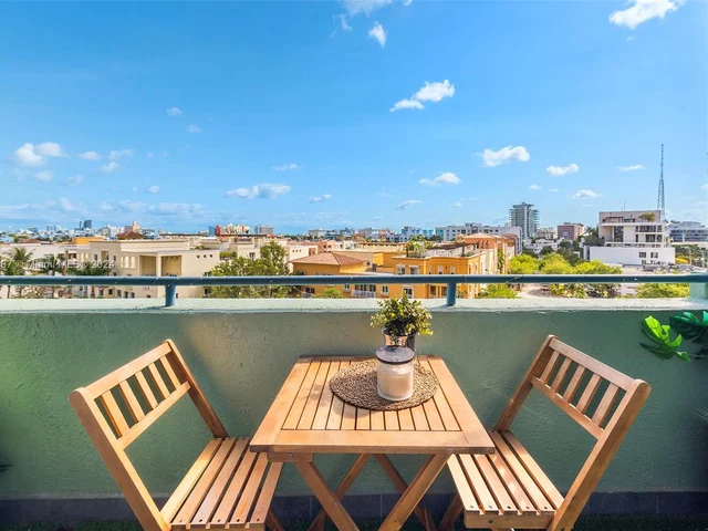 90 Alton Rd # 707, Miami Beach FL 33139