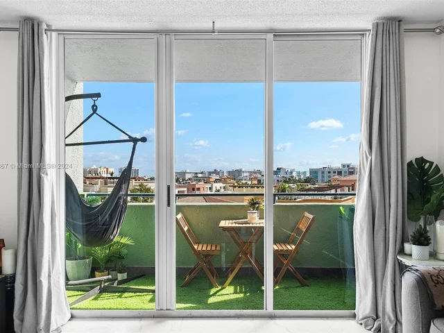 90 Alton Rd # 707, Miami Beach FL 33139