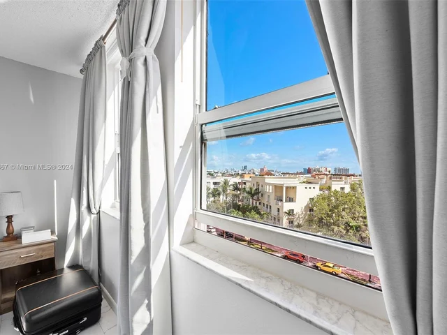 90 Alton Rd # 707, Miami Beach FL 33139