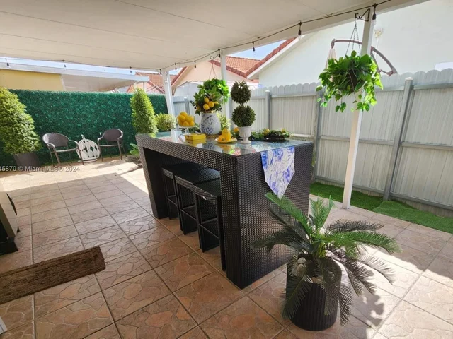 9344 NW 121st Ter, Hialeah Gardens FL 33018