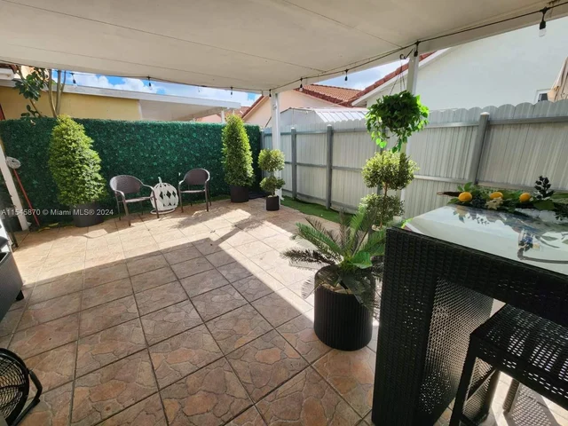 9344 NW 121st Ter, Hialeah Gardens FL 33018