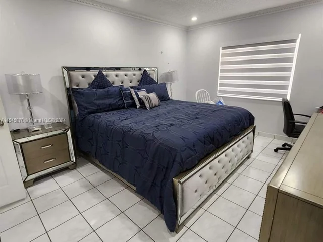 9344 NW 121st Ter, Hialeah Gardens FL 33018