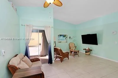 527 SE 21st Dr, Homestead FL 33033