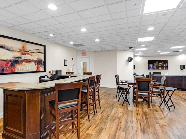 3530 Mystic Pointe Dr # 309, Aventura FL 33180