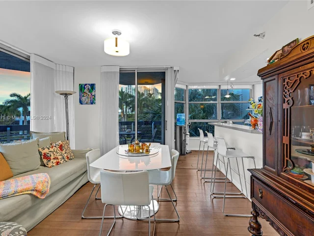 3530 Mystic Pointe Dr # 309, Aventura FL 33180