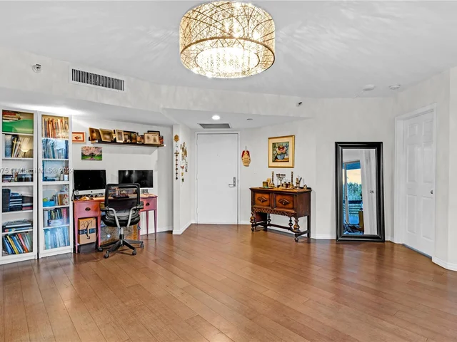 3530 Mystic Pointe Dr # 309, Aventura FL 33180