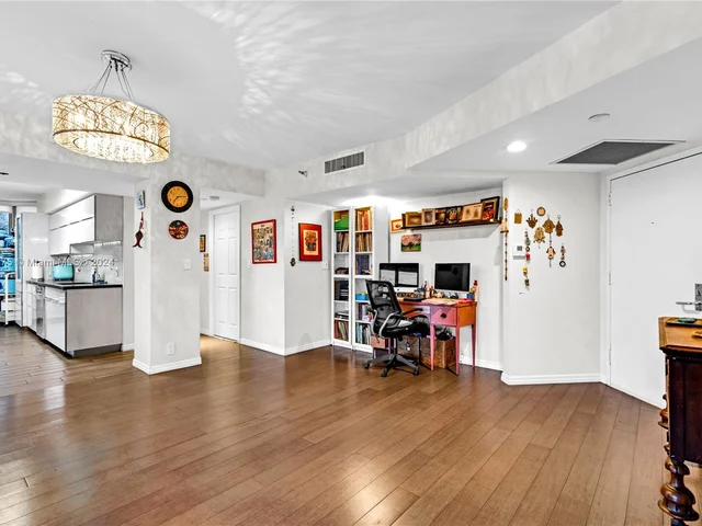 3530 Mystic Pointe Dr # 309, Aventura FL 33180