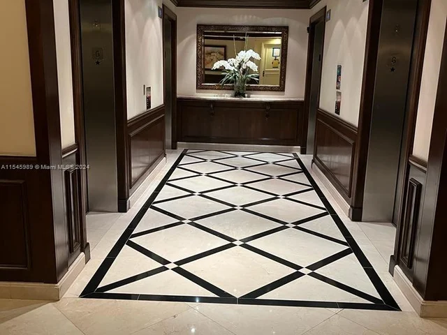 3530 Mystic Pointe Dr # 1212, Aventura FL 33180