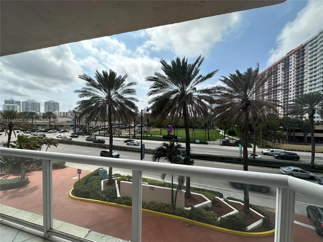 17275 Collins Ave # 301, Sunny Isles Beach FL 33160