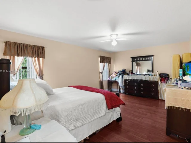 11174 NW 34th Ct, Coral Springs FL 33065