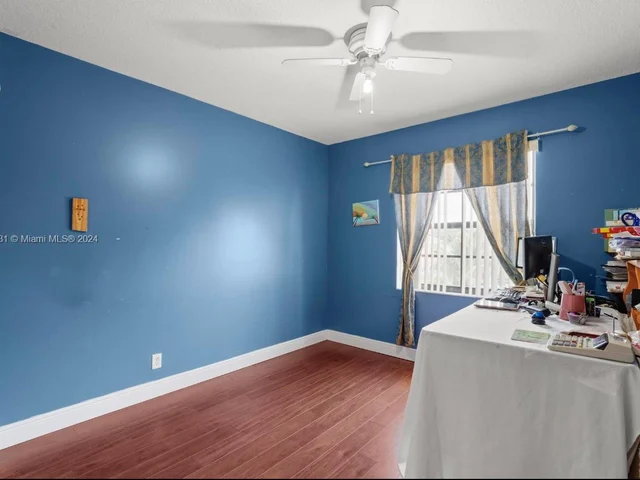 11174 NW 34th Ct, Coral Springs FL 33065