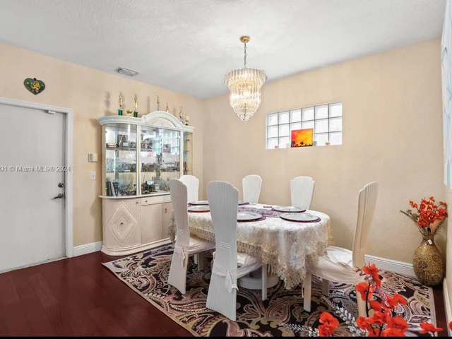 11174 NW 34th Ct, Coral Springs FL 33065