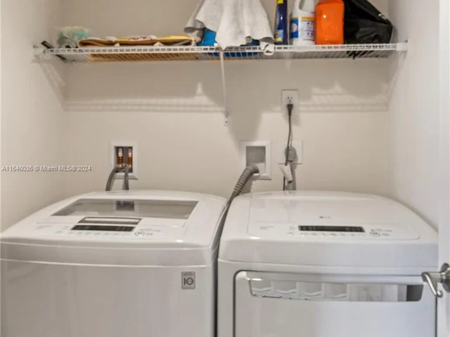 3500 Mystic Pointe Dr # 801, Aventura FL 33180