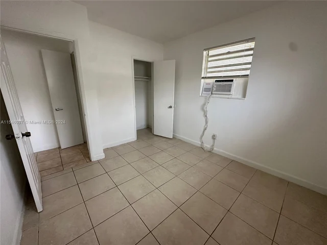 5510 SW 32nd St # 1, Pembroke Park FL 33023