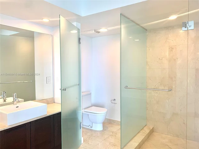 250 Sunny Isles Blvd # 901, Sunny Isles Beach FL 33160