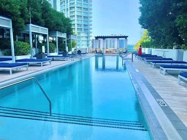 250 Sunny Isles Blvd # 901, Sunny Isles Beach FL 33160