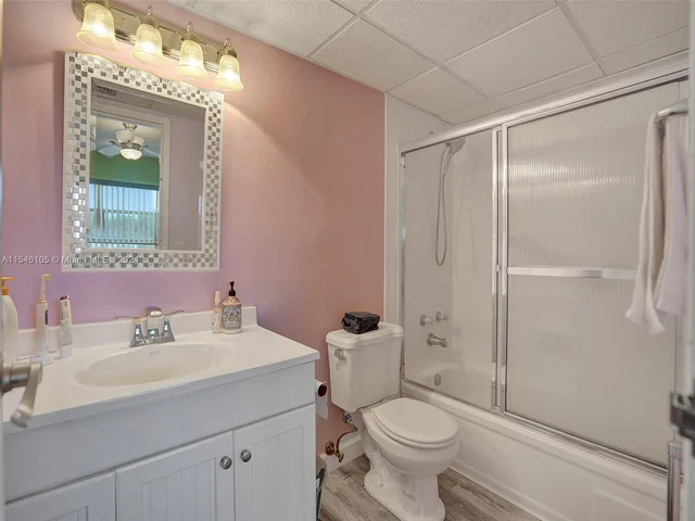 1045 Country Club Dr # 308, Margate FL 33063