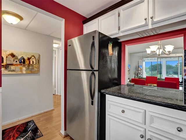 1045 Country Club Dr # 308, Margate FL 33063