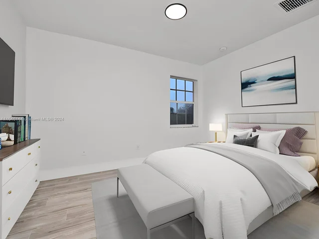 299 NE 35th st, Oakland Park FL 33334