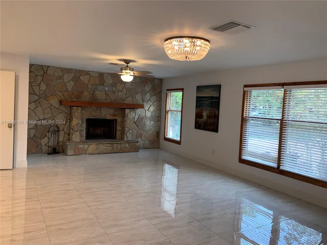 11091 SW 28th Ct, Davie FL 33328