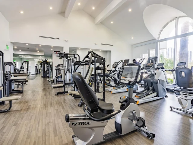 3801 NE 207th St # 504, Aventura FL 33180