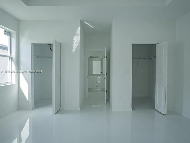 22595 SW 125 AVE, Miami FL 33170