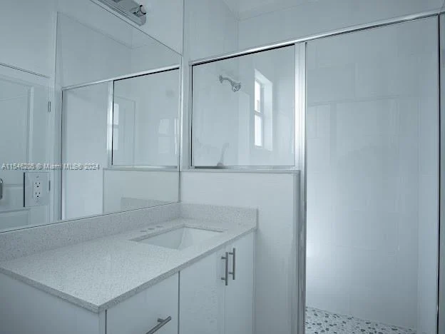 22595 SW 125 AVE, Miami FL 33170