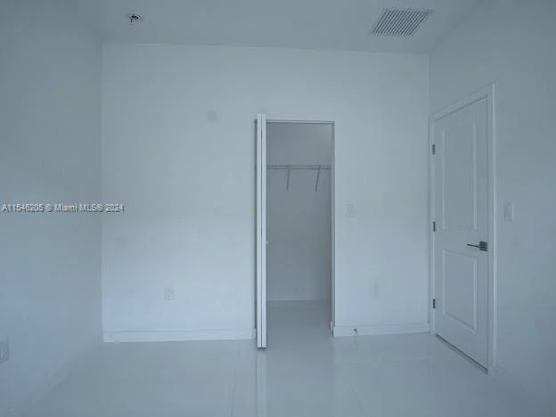 22595 SW 125 AVE, Miami FL 33170