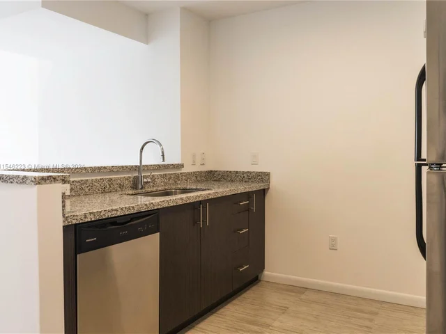 1801 SW 32nd Ave # 602, Miami FL 33145