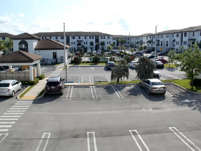 15600 SW 136th St # 206, Miami FL 33196