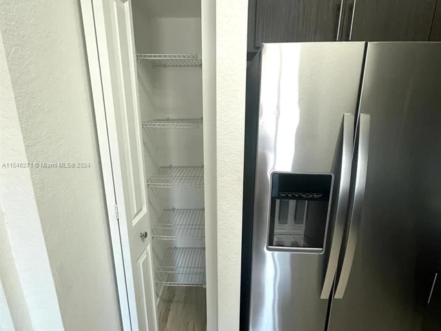 15600 SW 136th St # 206, Miami FL 33196