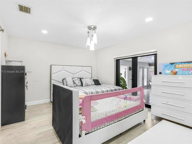 14480 SW 113th Ln, Miami FL 33186