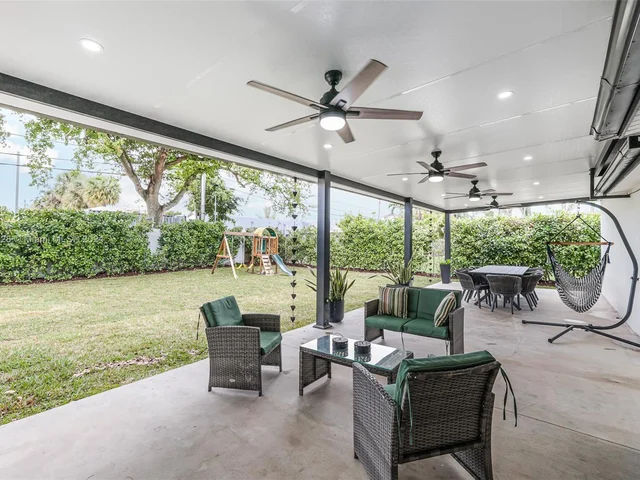 6625 SW 41st St, Miami FL 33155