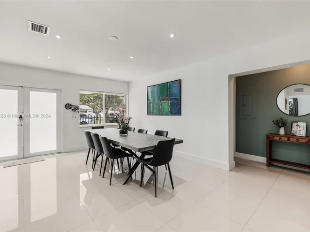 6625 SW 41st St, Miami FL 33155