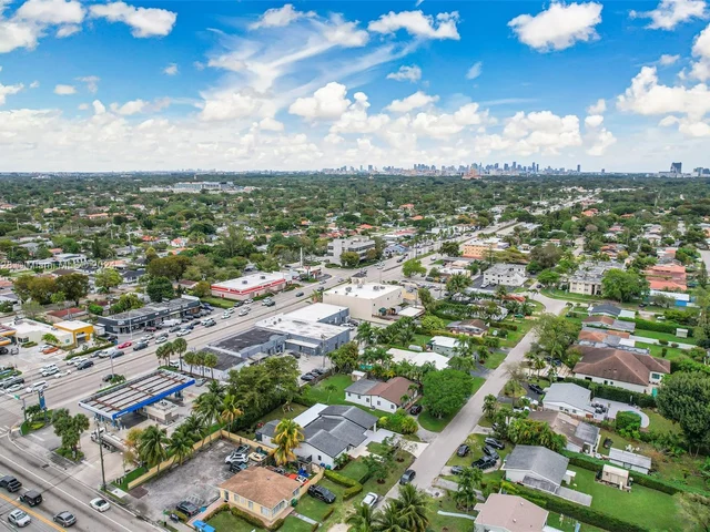 6625 SW 41st St, Miami FL 33155