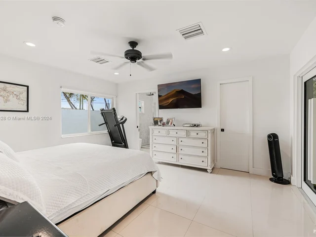 6625 SW 41st St, Miami FL 33155